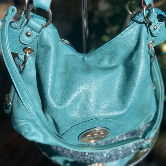 Michael Kors Handbags - Michael kors Tiffany blue leather shoulder or crossbody bag